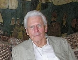 Piotr Chełkowski (born 1933)